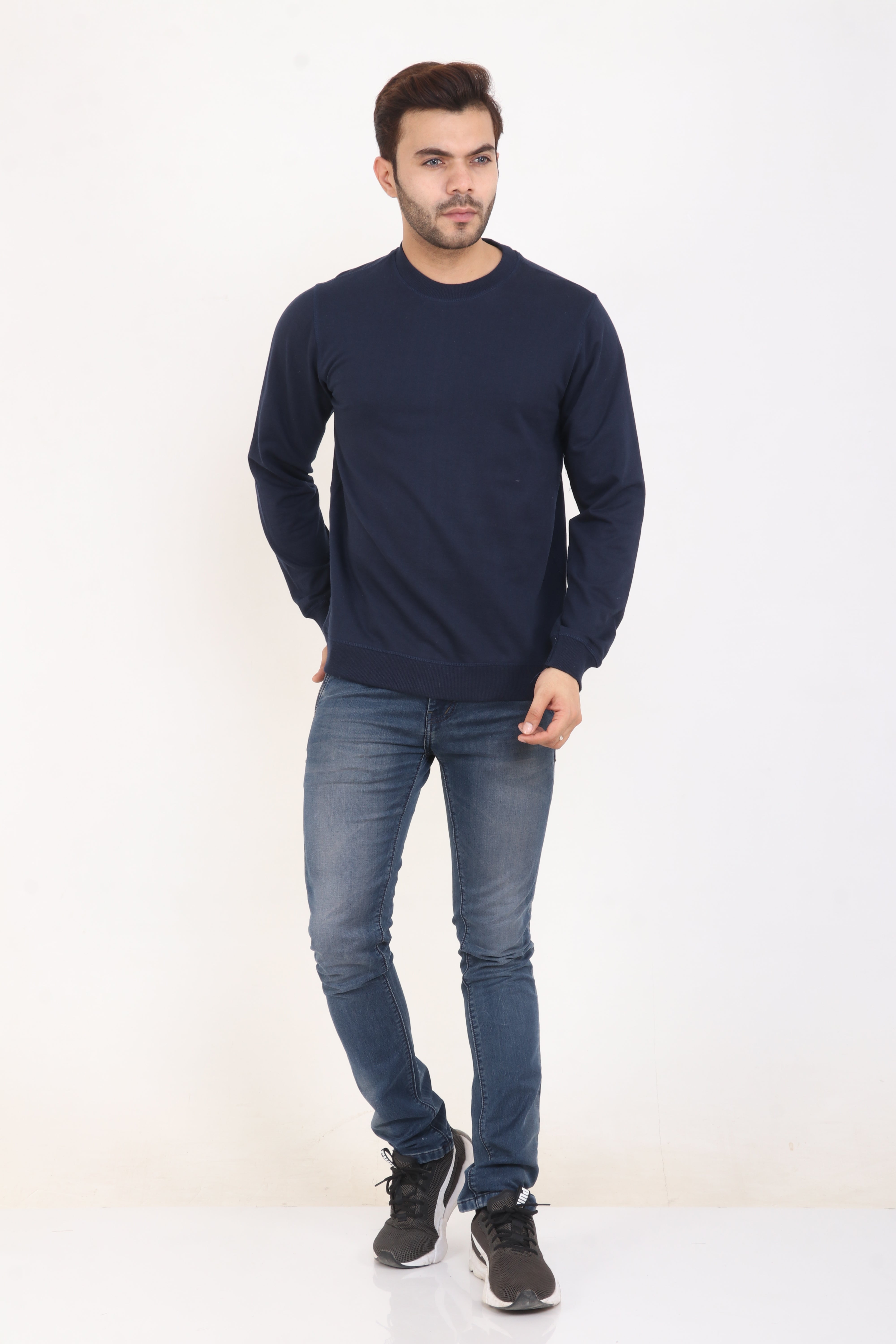 Navy Blue Cotton Blend Full Sleeve Sweatshirt