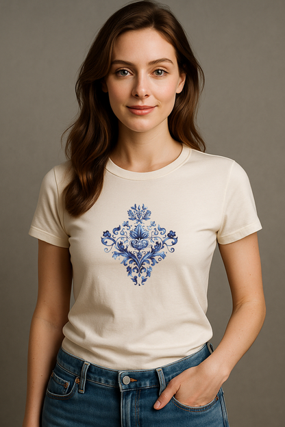 Women’s Premium Crew Neck T-Shirt – Minimalist Fit, All-Day Comfort